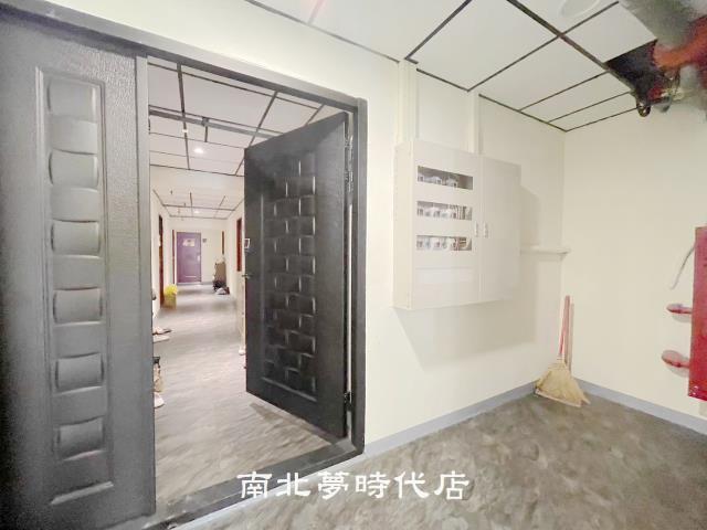 台南東區大樓-13