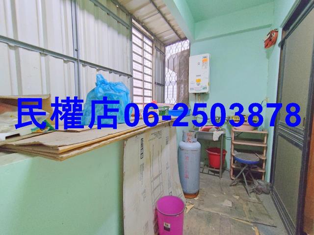 台南安平店面-13