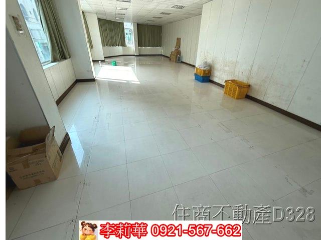 台南南區透天-12