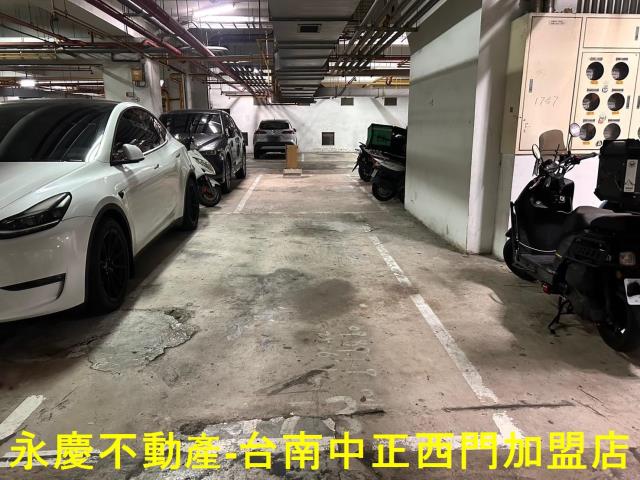 台南北區華廈-12