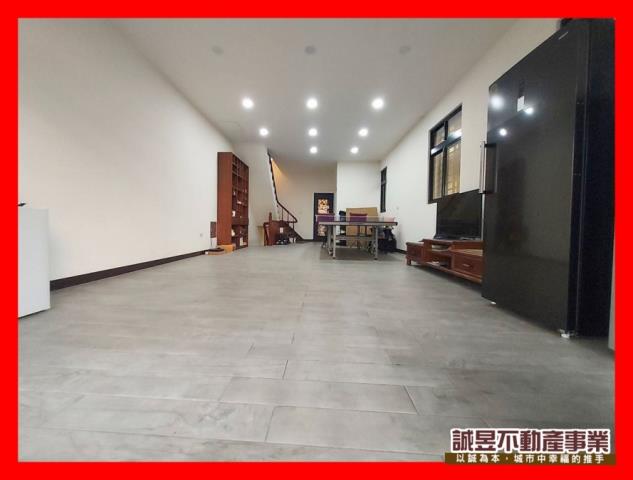 台南南區透天-1