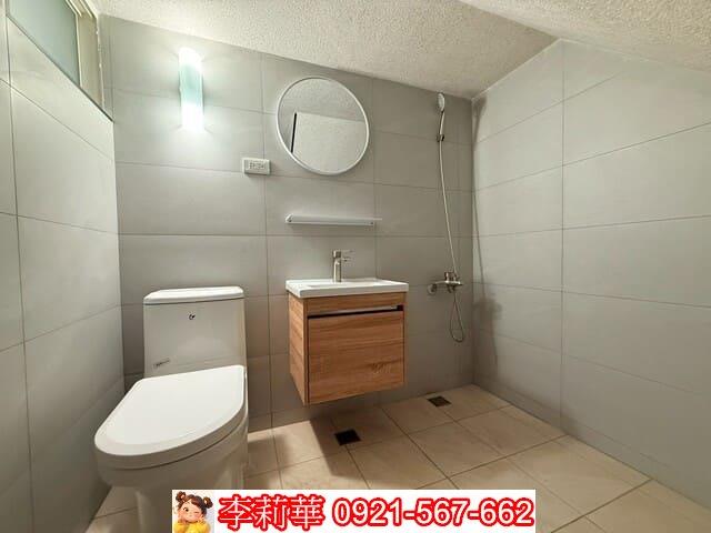 台南南區透天-13