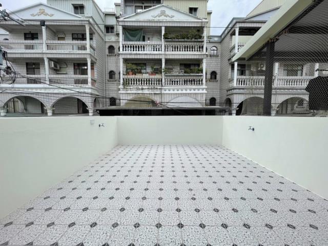 台南仁德透天-1