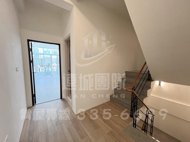 台南南區透天-14