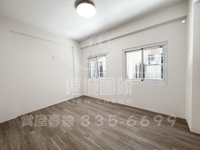 台南南區透天-4