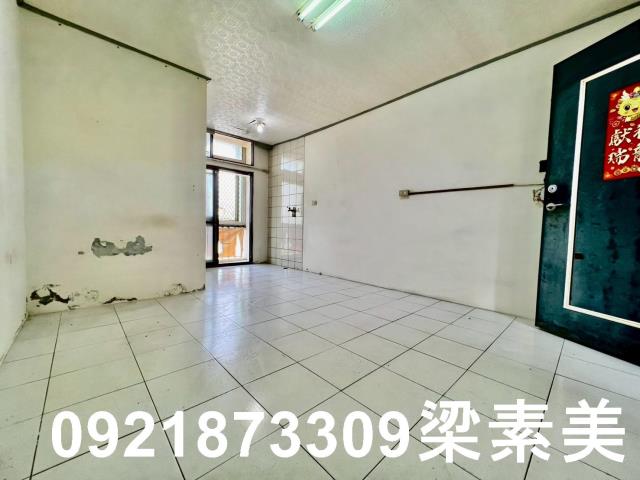 台南東區套房-8