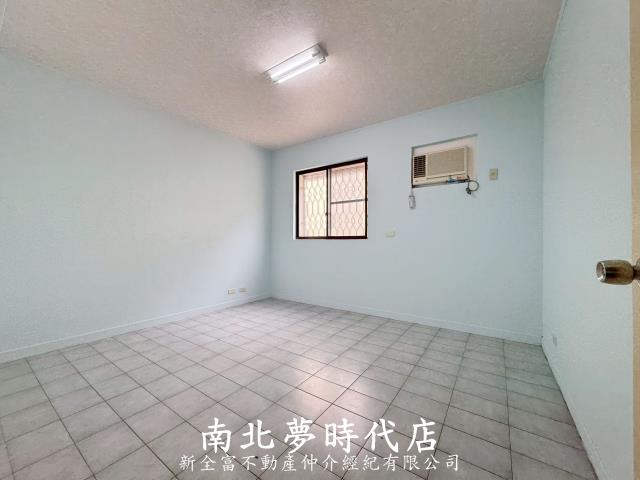 台南南區透天-7