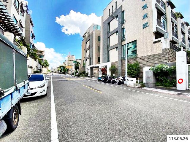 台南拍賣透天-2