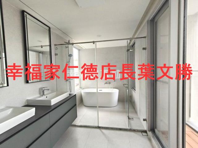 中西區透天-15