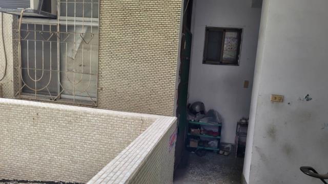 台南東區透天-12