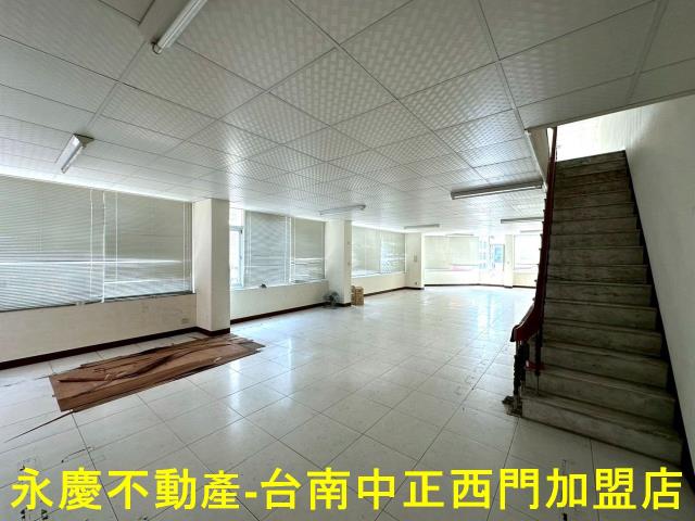 台南南區透天-10