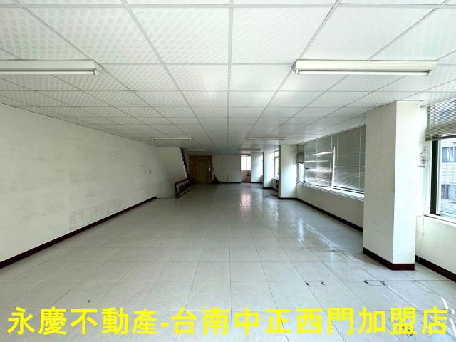 台南南區透天-3