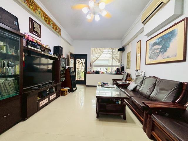 台南東區透天-1