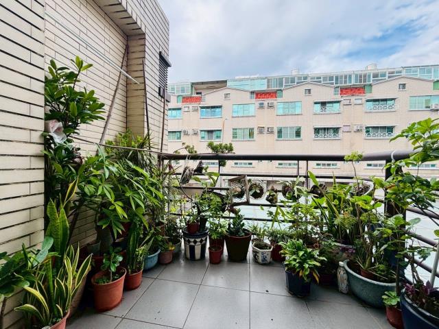 台南東區透天-8