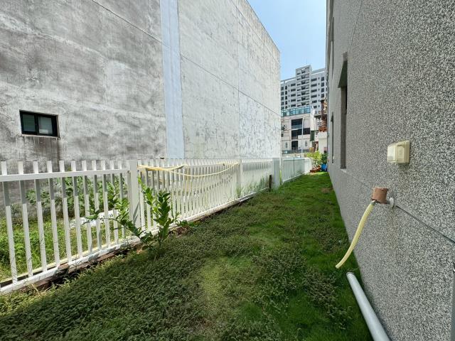 台南安平透天-11