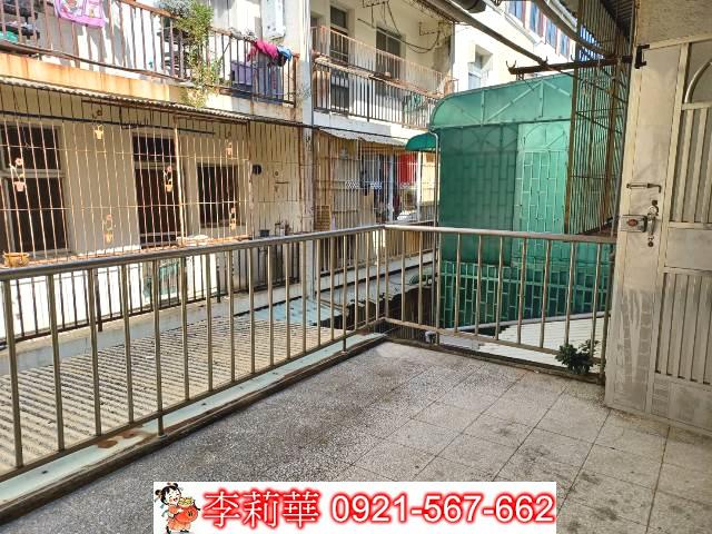 台南東區透天-11