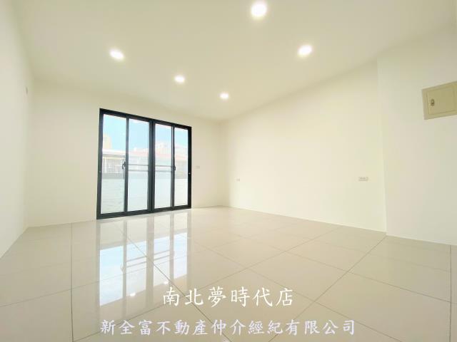 台南南區透天-9